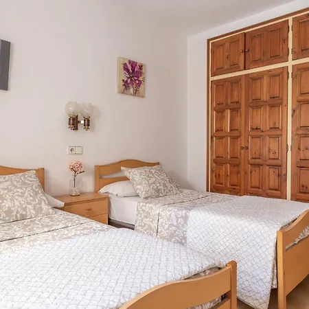 Norfeu Apartment *
