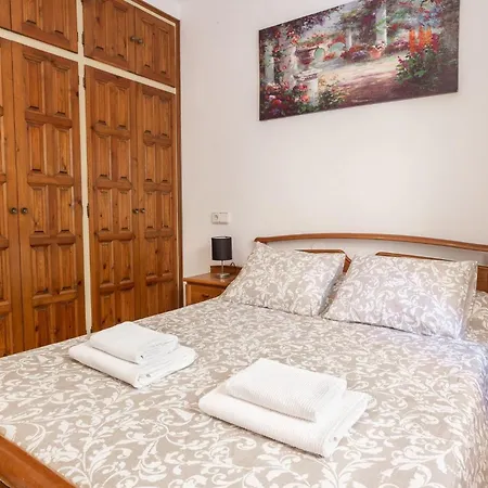 Norfeu Apartment *